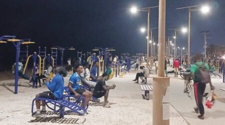 Sueur et partage, le rituel de la Corniche Ouest (Reportage) Sueur et partage, le rituel de la Corniche Ouest (Reportage)