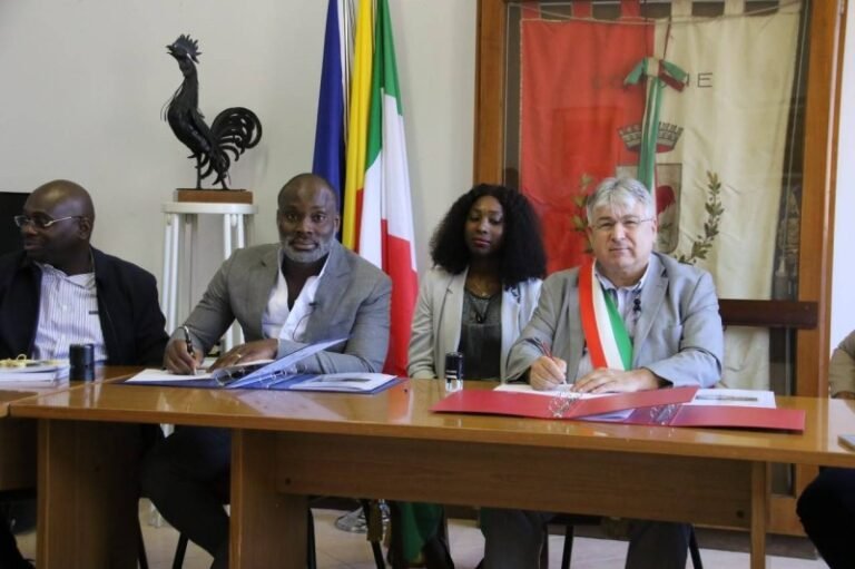 Coopération: Bingerville et Ospedaletto Lodigiano renforcent leurs liens à travers un accord de jumelage