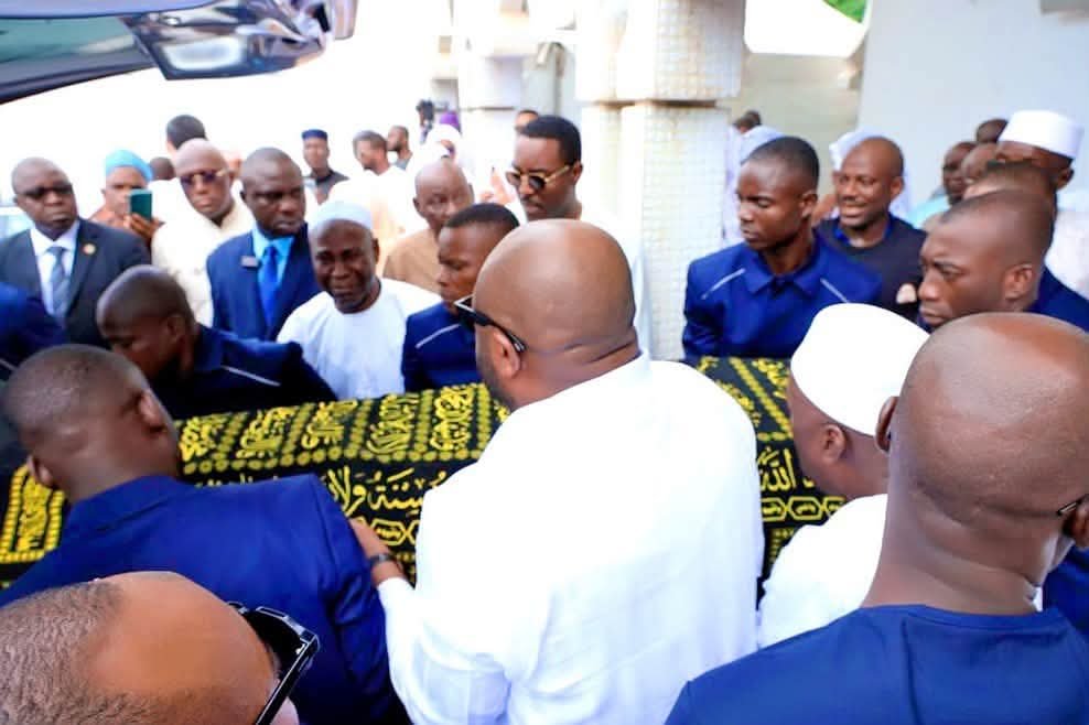 L’ancien Premier ministre Sidya Touré a regagné sa dernière demeure (7)